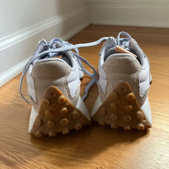 New Balance 327 Lavender Retro Sneakers - Picture 5 of 9